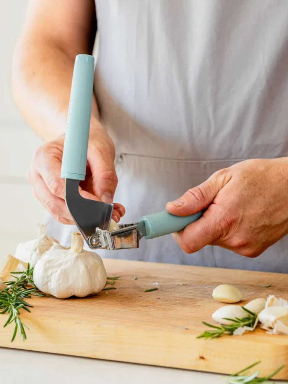 Kitchenaid Soft Grip Garlic Press Mineral Water